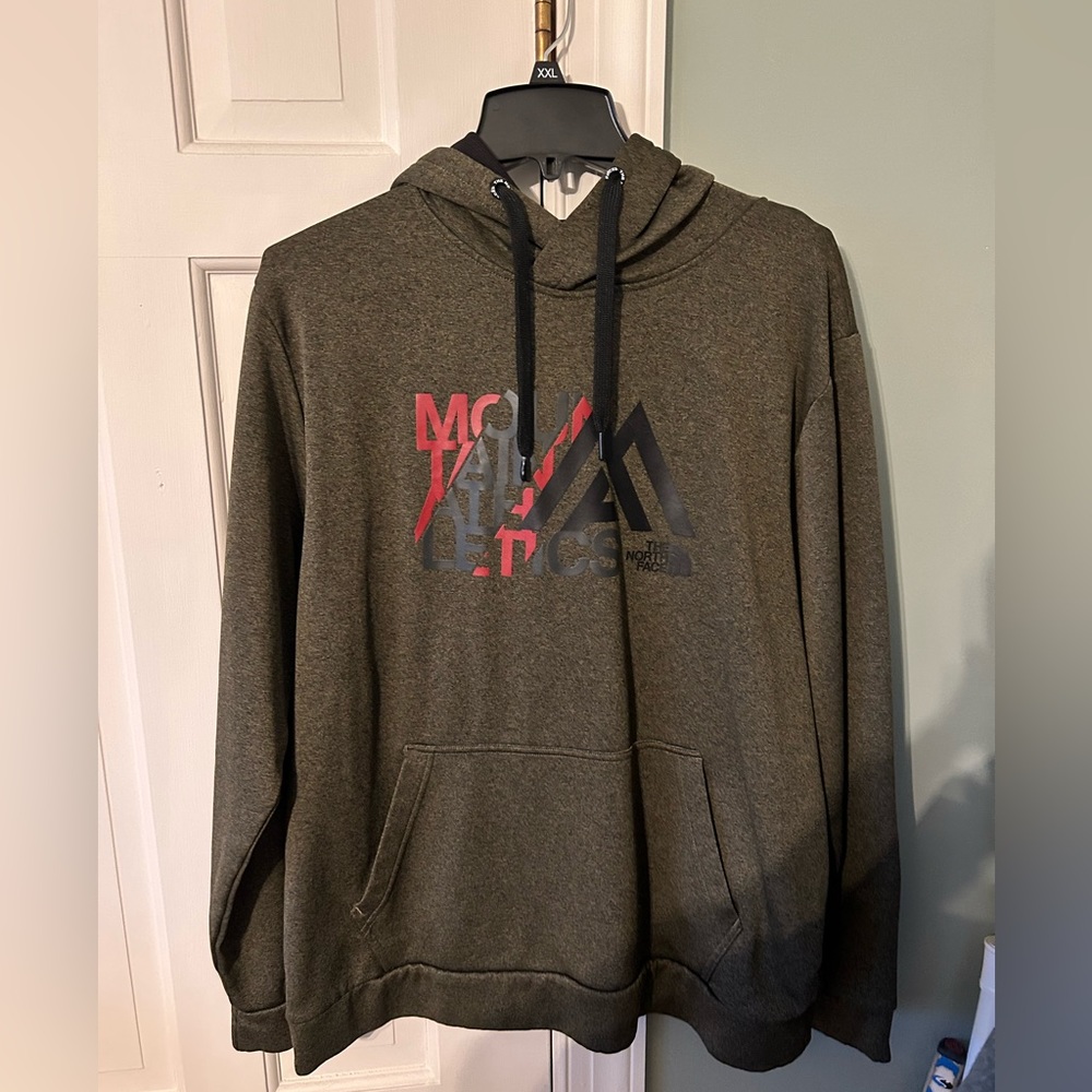Men’s north face hoodies XL